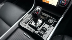 Jaguar XE 2.0 D200 R-Dynamic SE Black 4dr Auto Diesel Saloon